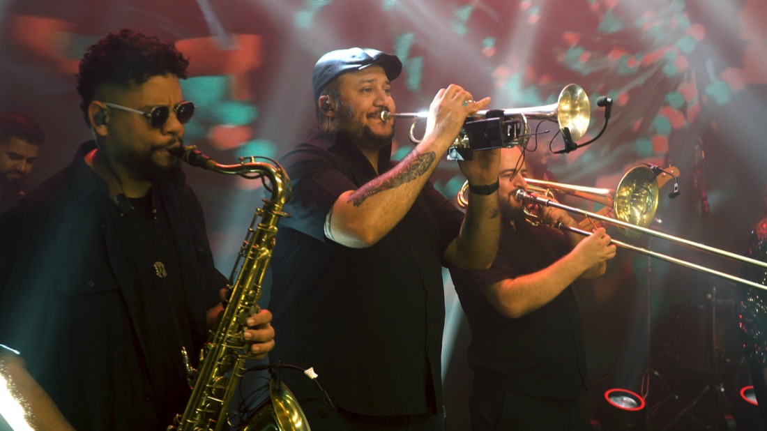 Naipe de metais da Banda Prime: saxofone, trompete e trombone